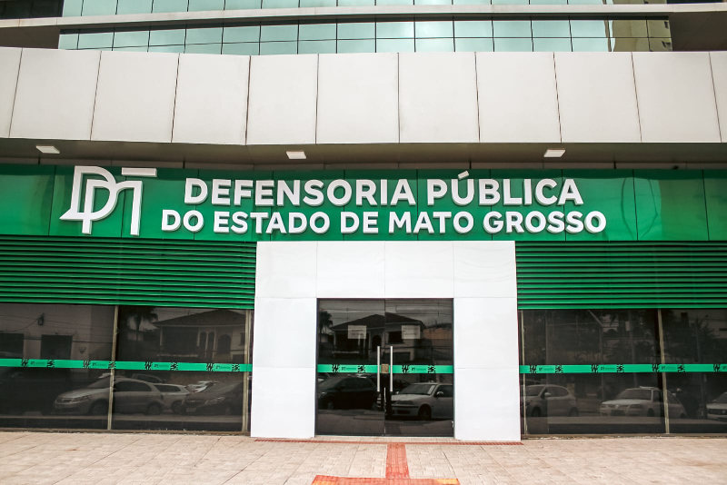 Defensoria consegue libertar pintor preso ilegalmente por pensão alimentícia já quitada